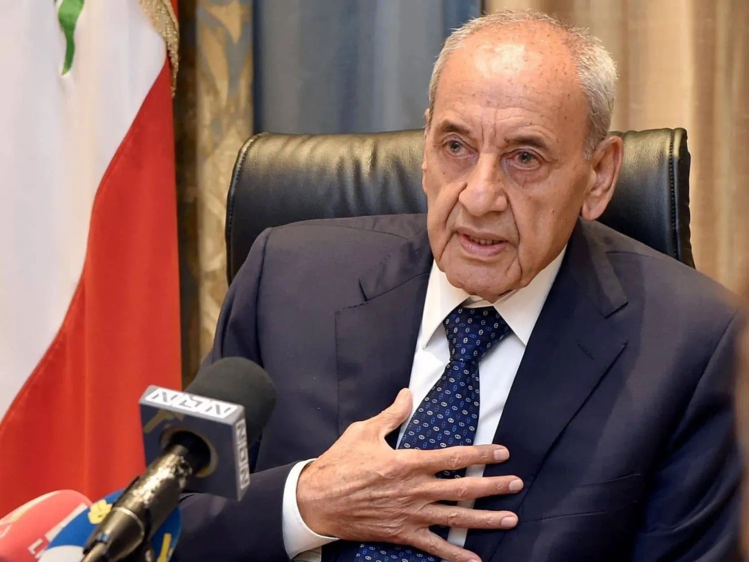 بري يعلق على كلام نعيم قاسم عن اسقاط الحكومة في الشارع: لست معه ولا أوافق عليه ومن غير الضروريّ أن يقال هذا الكلام