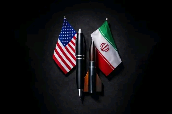 إيران تهدد برد حاسم ضد الحصار الأمريكي إذا استمر التعنت