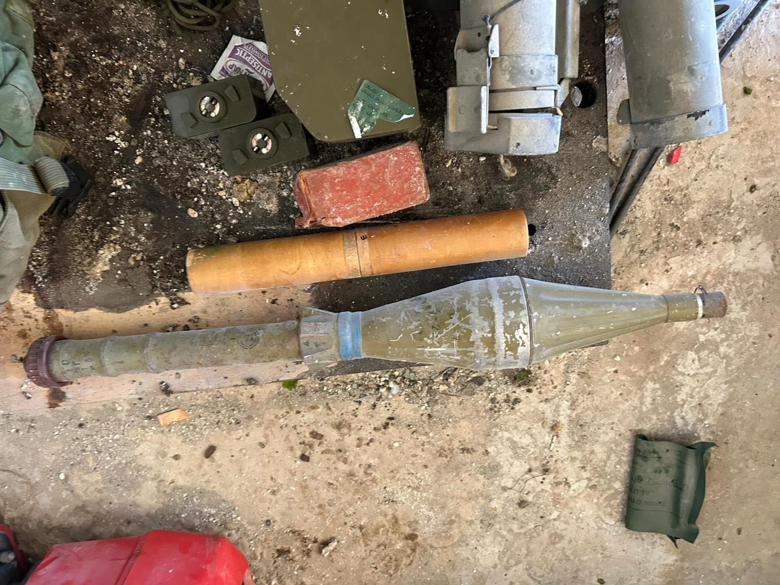 المتحدث باسم الجيش الإسرائيلي يعلن القضاء على 20 من الحزب في الجنوب