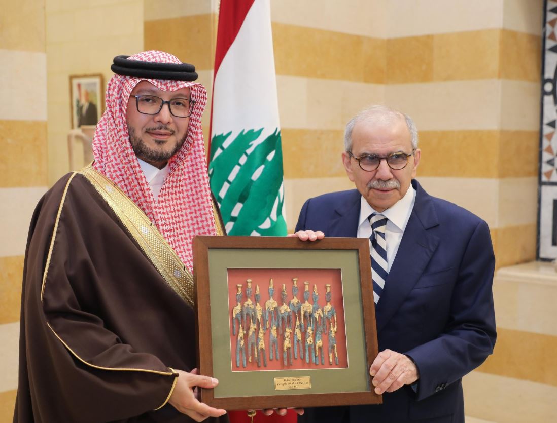 مطاعم معالي السفير.. اشاعة الوداع