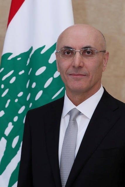 وزير الداخلية يدعو إلى ضبط النفس وحماية استقرار بيروت