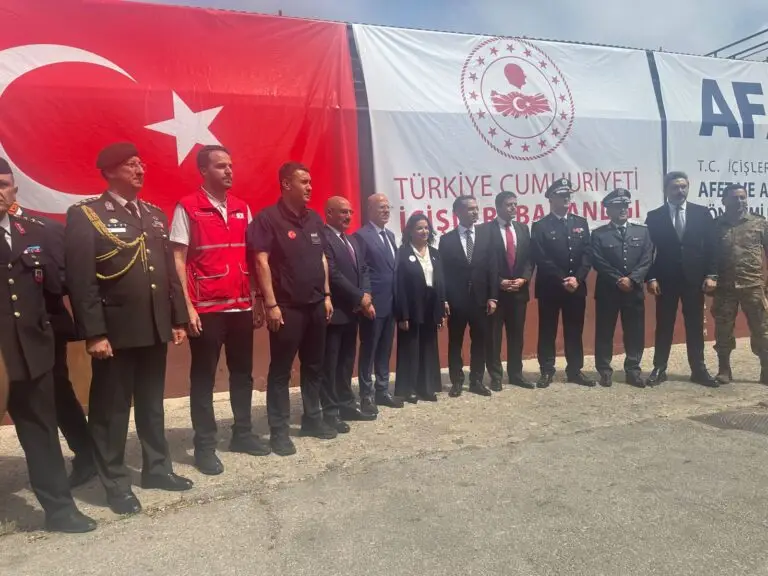 شحنة مساعدات تركية جديدة لتخفيف معاناة اللبنانيين