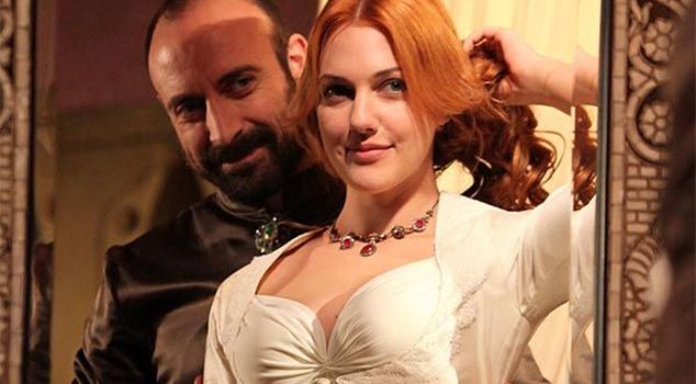 السلطانة هيام و السلطام سليمان   يجتمعان مجدداً بعد 15 عاماً